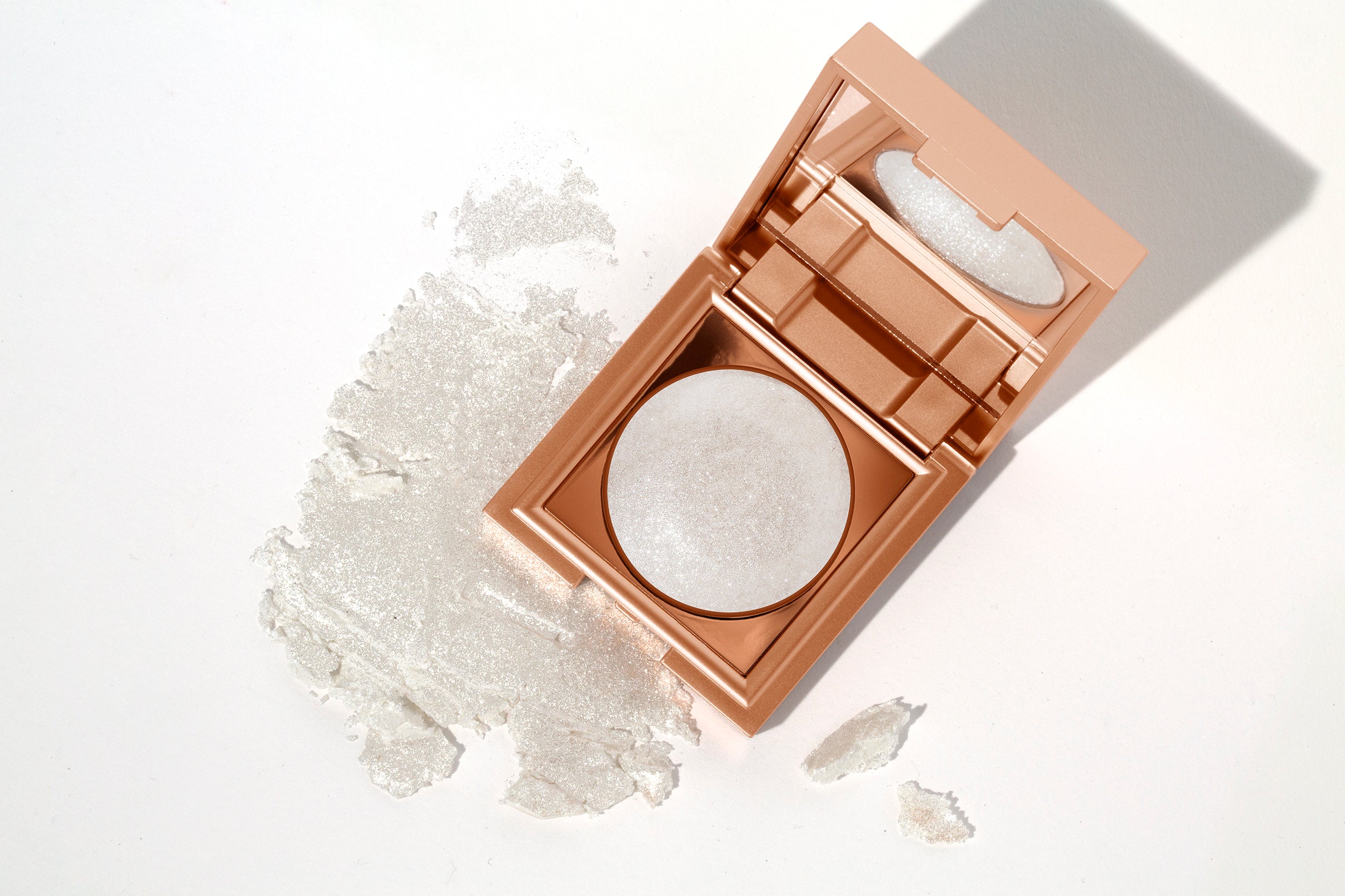 #color_silverlake-glossy-white-pearl-sparkle